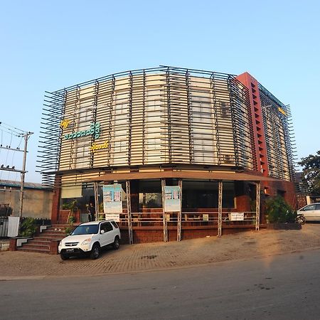 Bawga Theiddhi Hotel Kinmun Extérieur photo